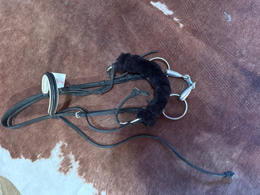 English Bridle - Black With fuzzy